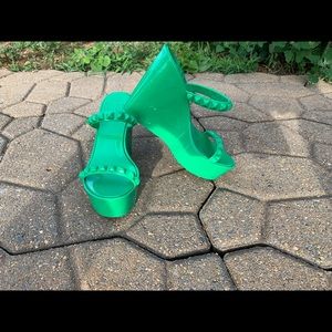 carmen sol tonino wedge